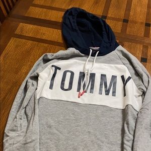 Tommy Hilfiger hooded tee